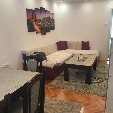 Apartment Air *