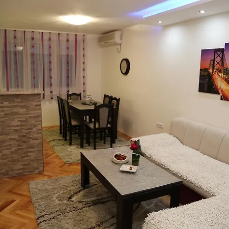 Air Apartment *